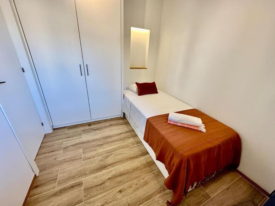 Moderno Y Acogedor Apartamento Con Terraza “ Llebeig” Sóller Esterno foto