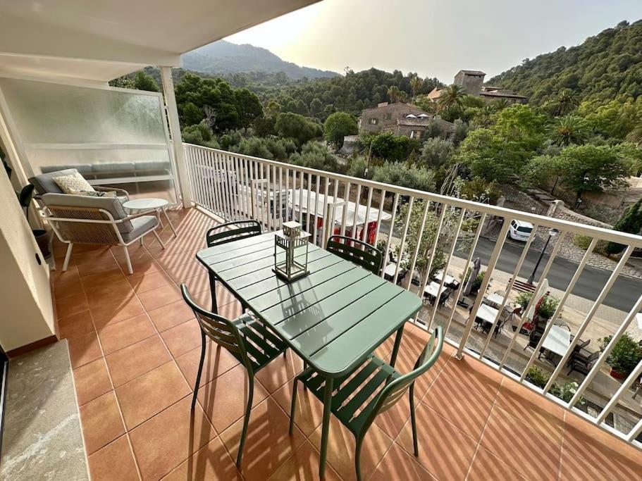 Moderno Y Acogedor Apartamento Con Terraza “ Llebeig” Sóller Esterno foto